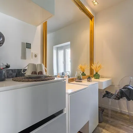 In Old Town By Belmont Realty Frühstückspension