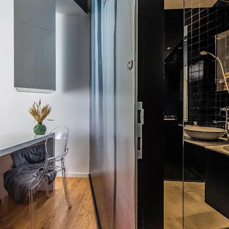 In Old Town By Belmont Realty Frühstückspension Zadar