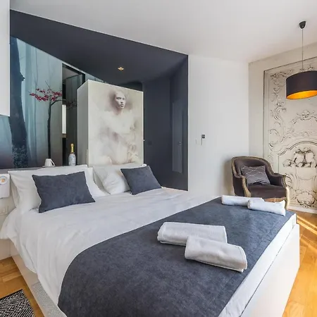 In Old Town By Belmont Realty Oda ve Kahvaltı Zadar
