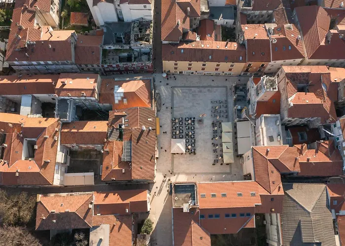 krevet i doručak In Old Town By Belmont Realty